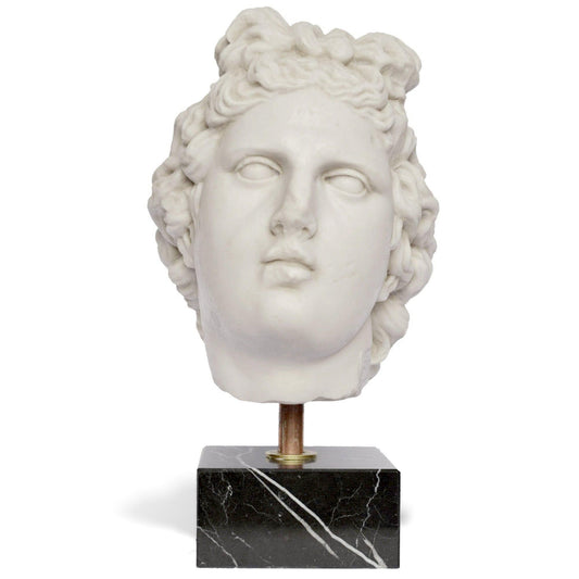 Testa di Artemide in marmo
