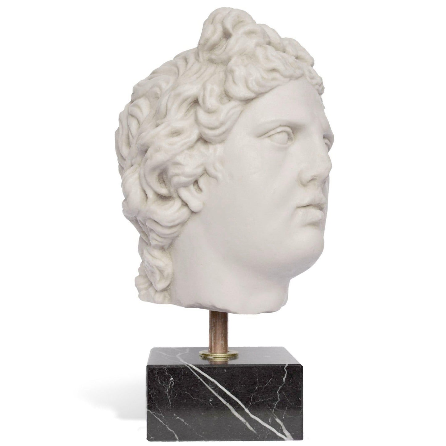 Testa di Artemide in marmo